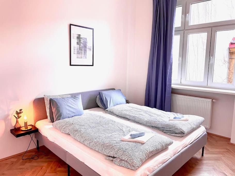 Brand New Spacious & Stylish Aptmt In City-Centre Вена Экстерьер фото