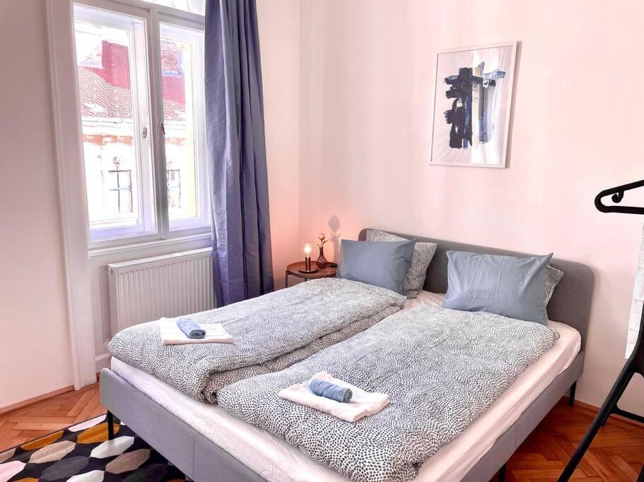 Brand New Spacious & Stylish Aptmt In City-Centre Вена Экстерьер фото